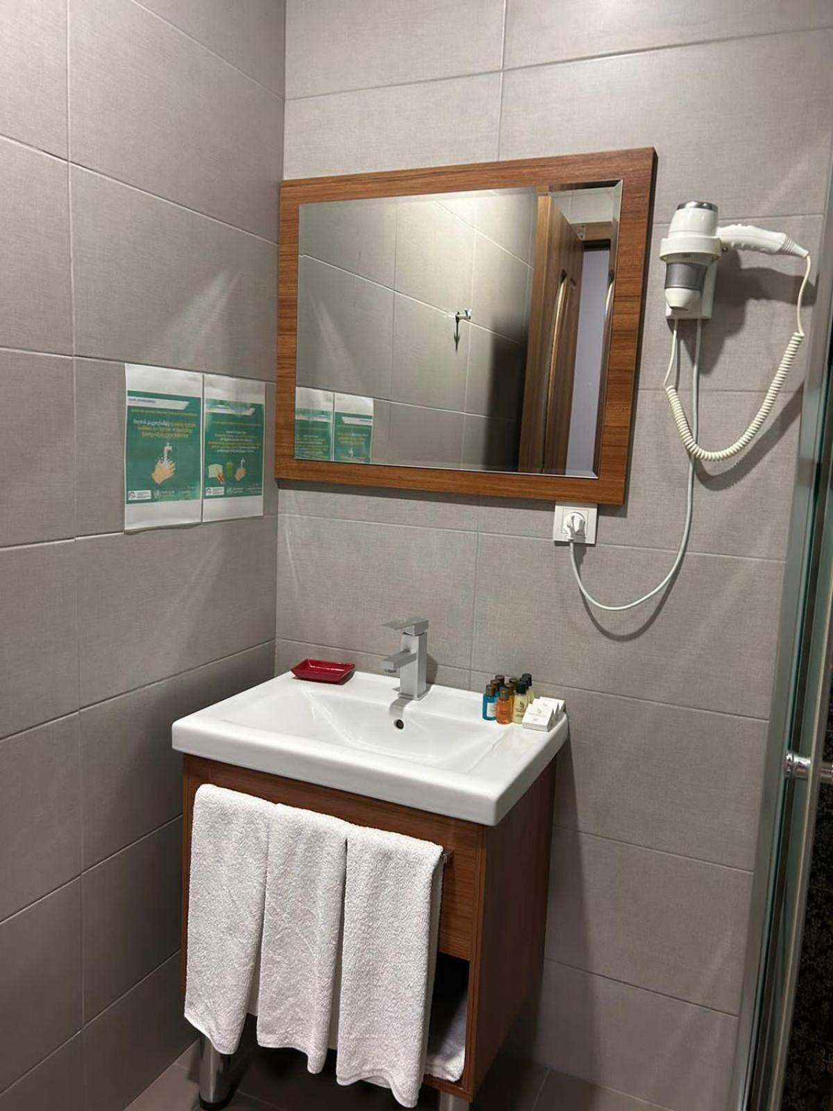 Palm Hotel Batumi Room photo